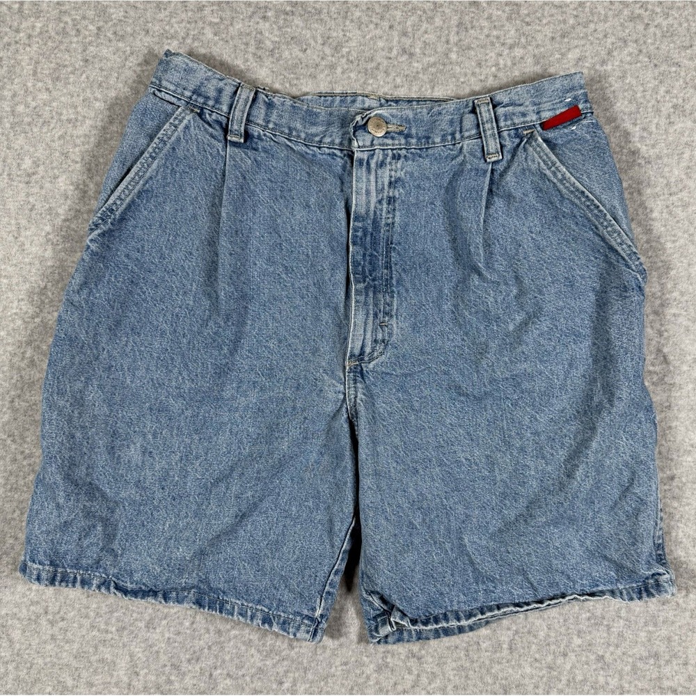 Wrangler Women's Blue Light Wash Denim Pleated Shorts 32 679023SW